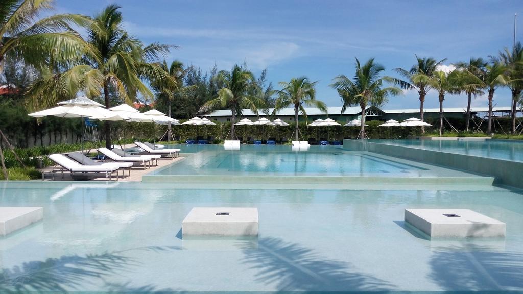 Ocean Apartment Spa & Golf Danang 외부 사진