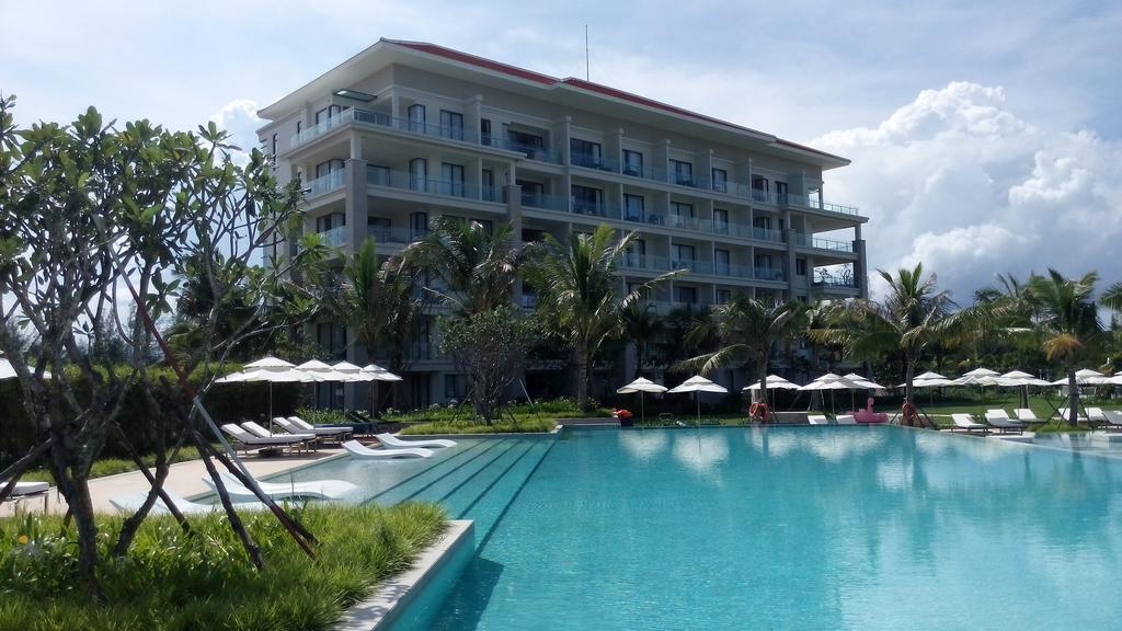 Ocean Apartment Spa & Golf Danang 외부 사진