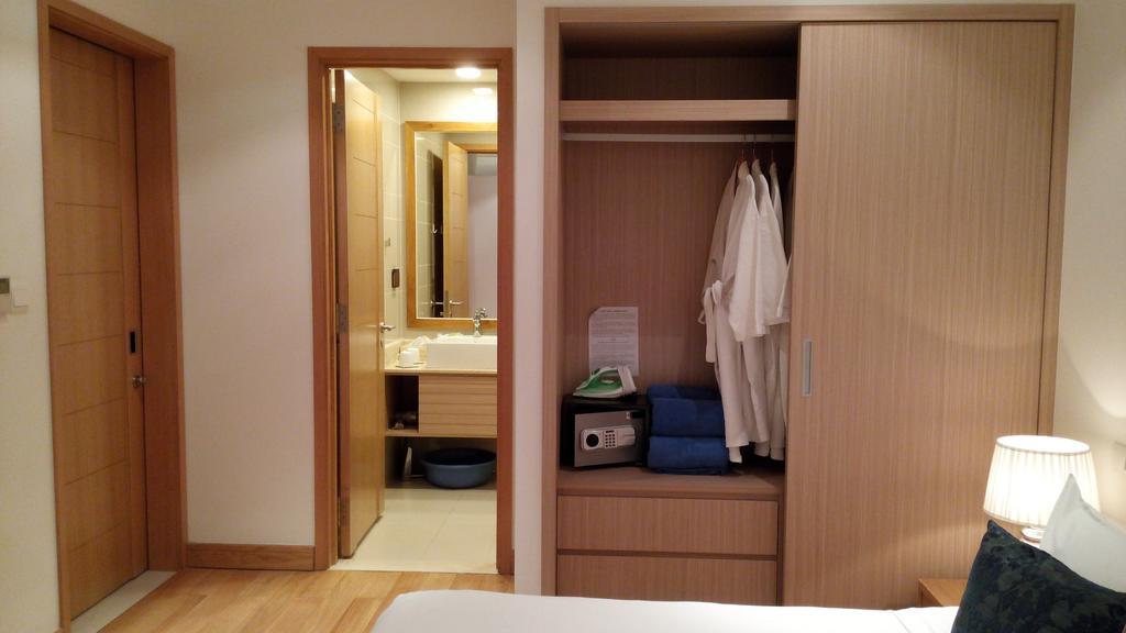 Ocean Apartment Spa & Golf Danang 외부 사진